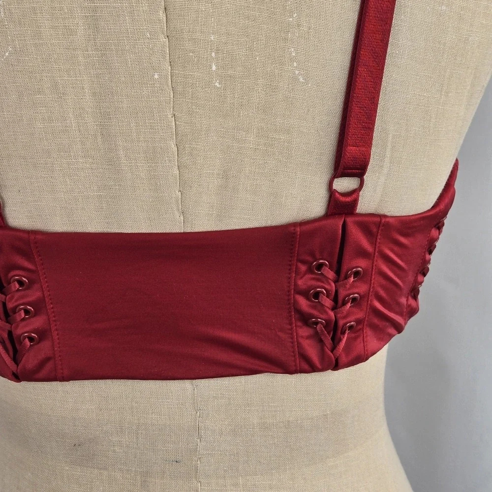 Victoria's Secret Very‎ Sexy Push Up Bra Corset Details Red Front Clasp Size 34D